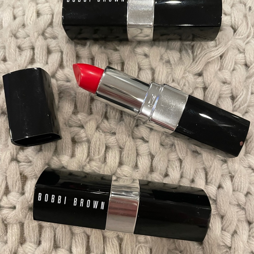 BOBBI BROWN Lip Color 💄in LADY RUBA - NEW WOB - Full Size